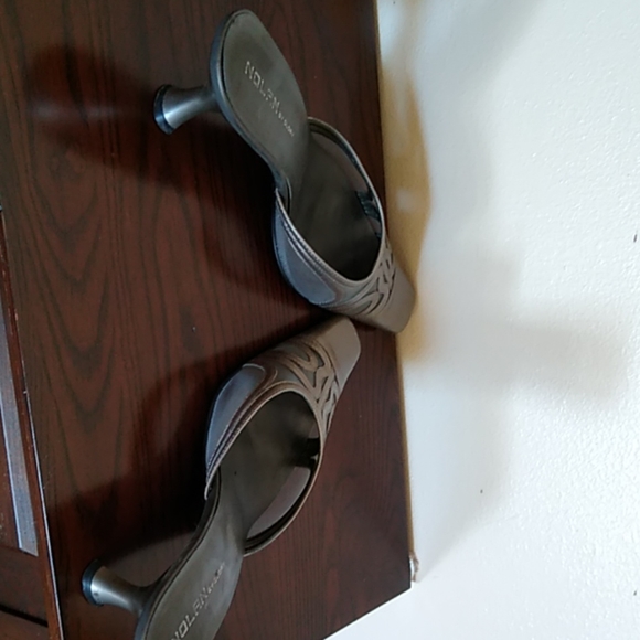 Nolan by Glory - Picture 4 of 4